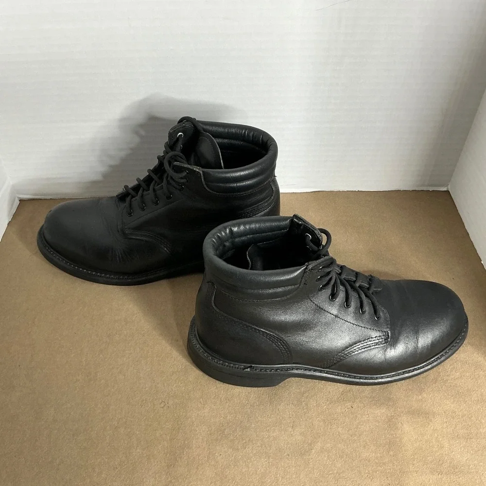 Men's Black‎ Leather Work Boots – Lace Up, Oil Resistant Sole, Size ~11/11.5